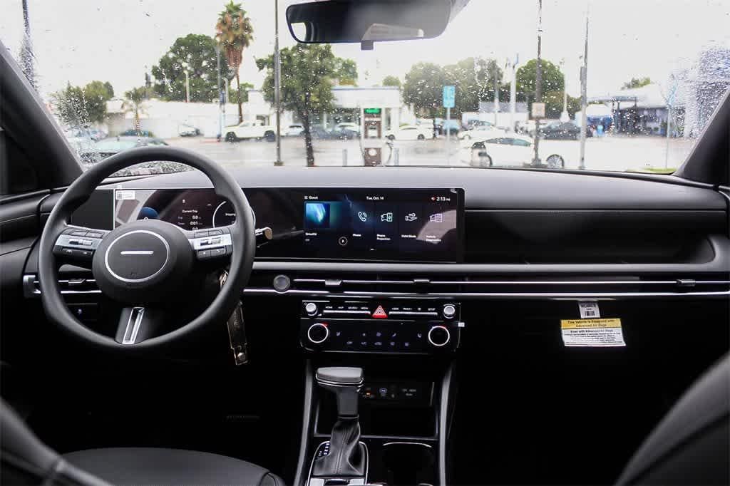 Thumbnail: 2026 Hyundai Santa Cruz - 14