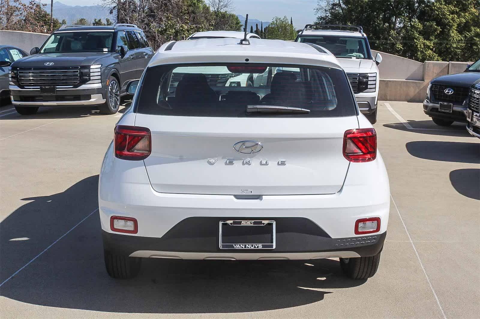 Thumbnail: 2026 Hyundai Venue - 6