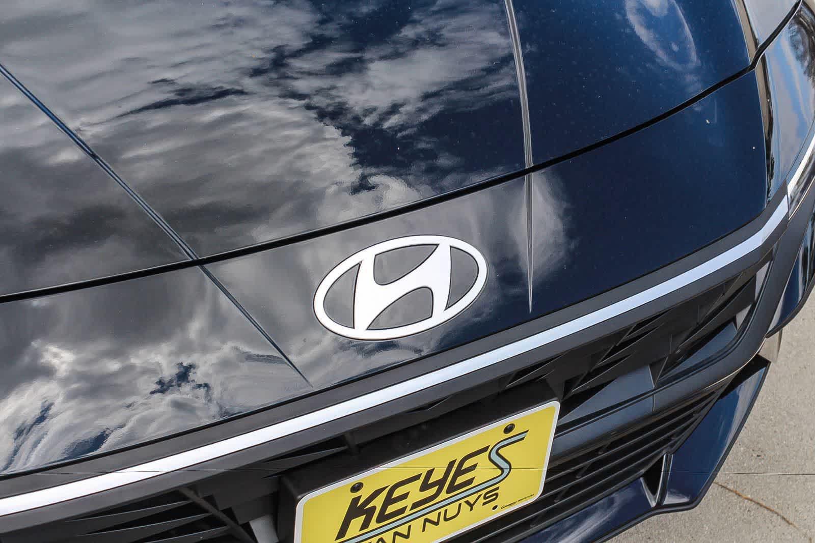 Thumbnail: 2026 Hyundai Elantra - 13