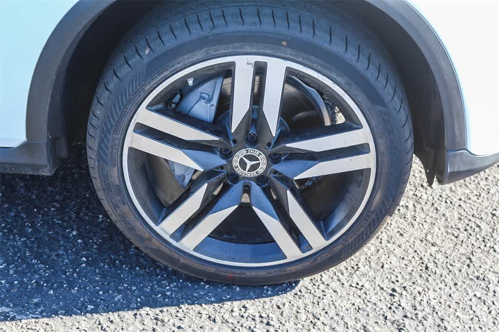 Thumbnail: 2020 Mercedes-Benz GLC - 13