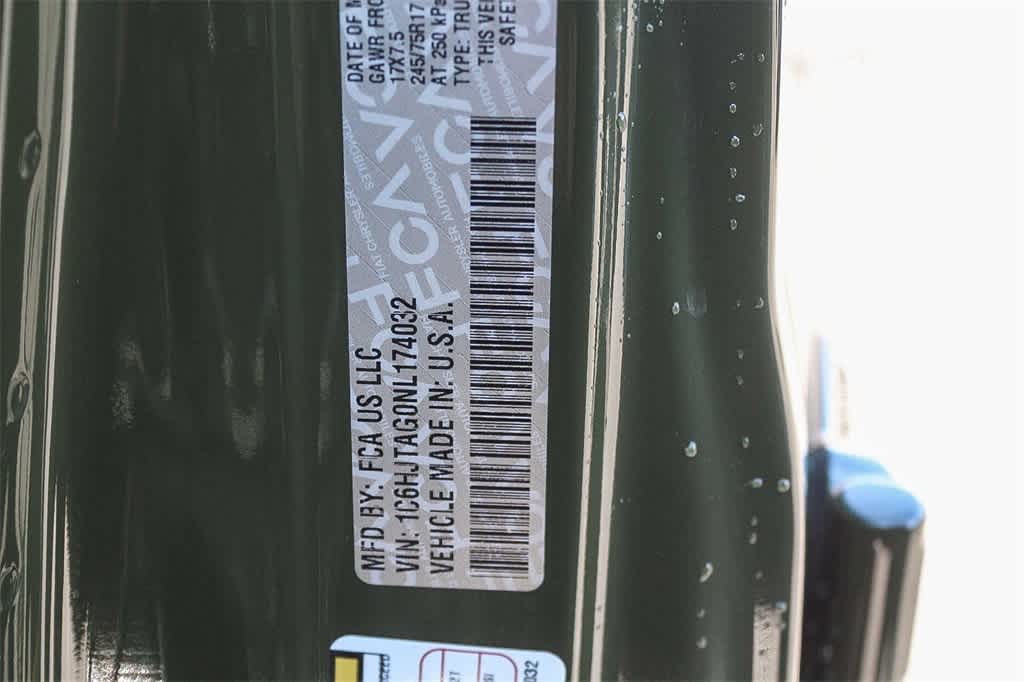 Thumbnail: 2022 Jeep Gladiator - 28