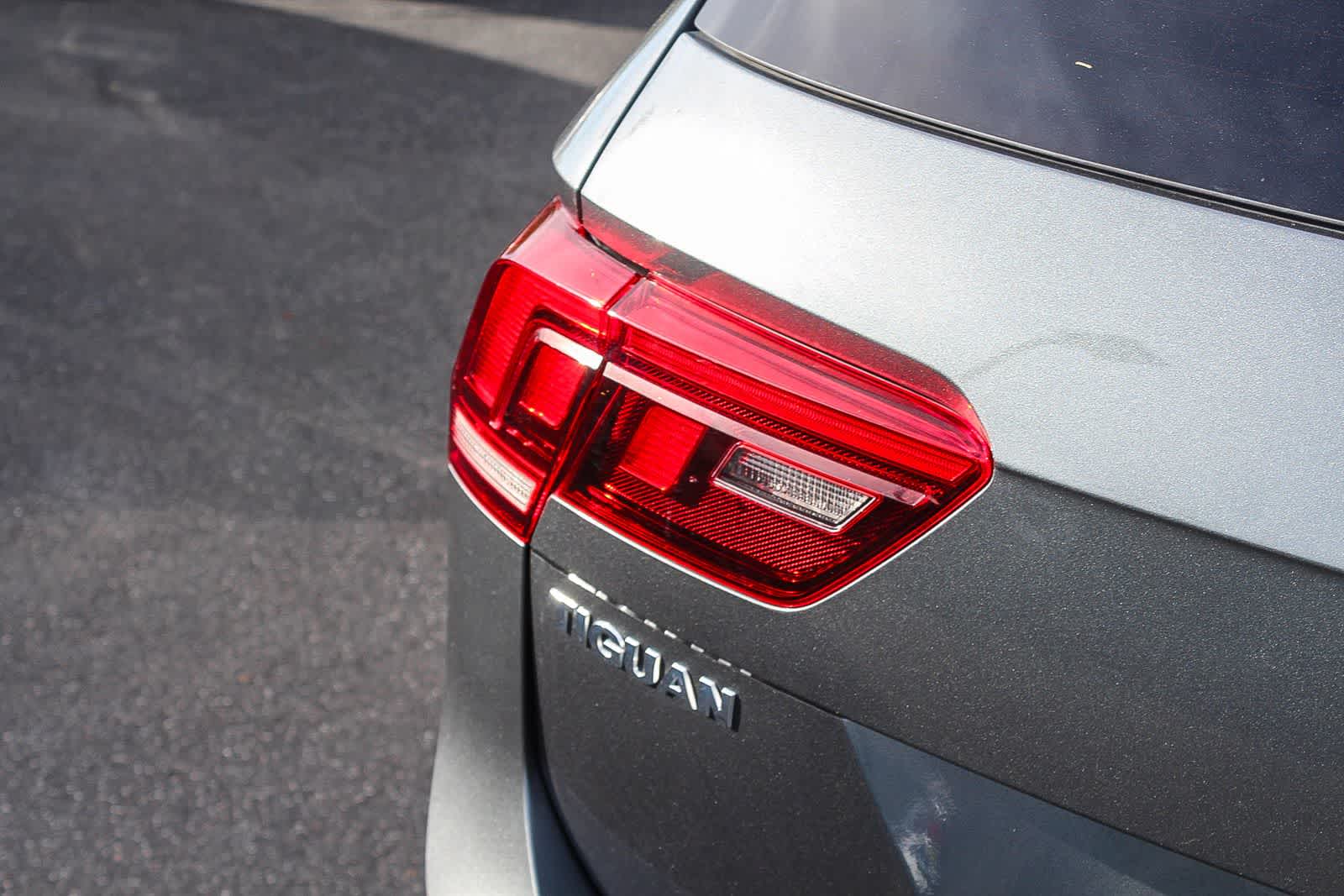 Thumbnail: 2019 Volkswagen Tiguan - 8