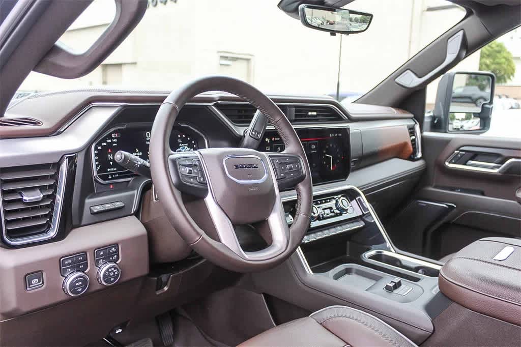 Thumbnail: 2024 GMC Sierra 2500 - 21