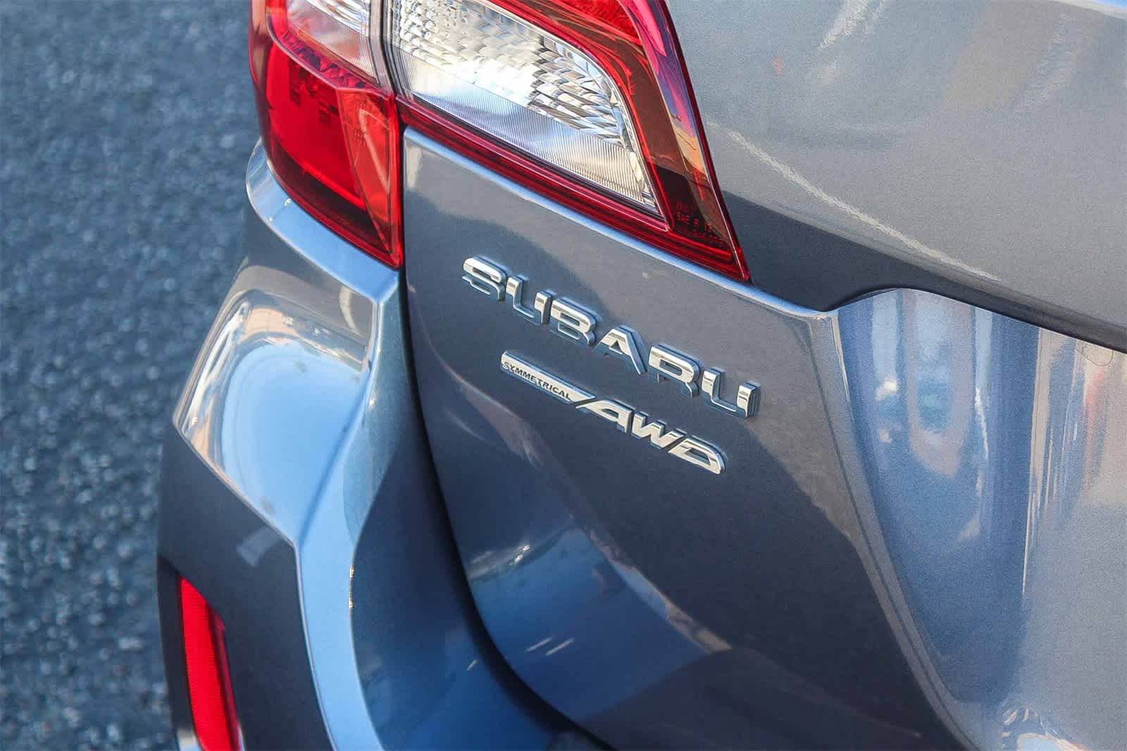 Thumbnail: 2017 Subaru Outback - 9