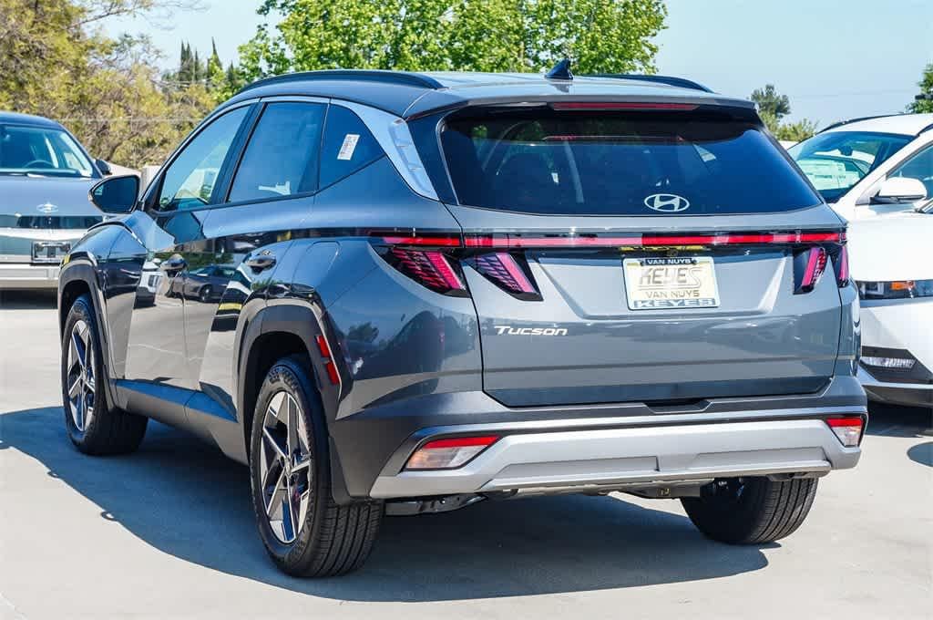 Thumbnail: 2025 Hyundai Tucson - 3
