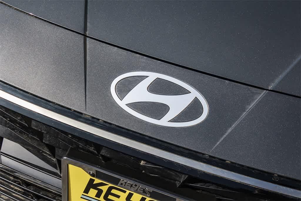 Thumbnail: 2025 Hyundai Elantra - 11