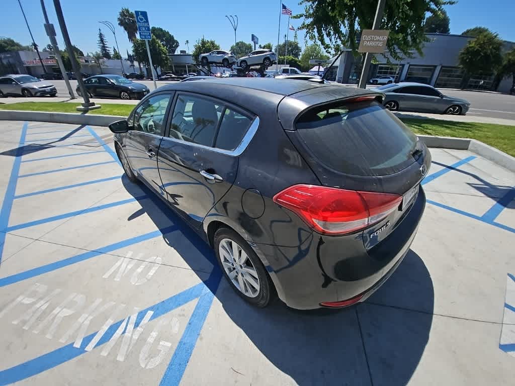 Thumbnail: 2015 Kia Forte - 8