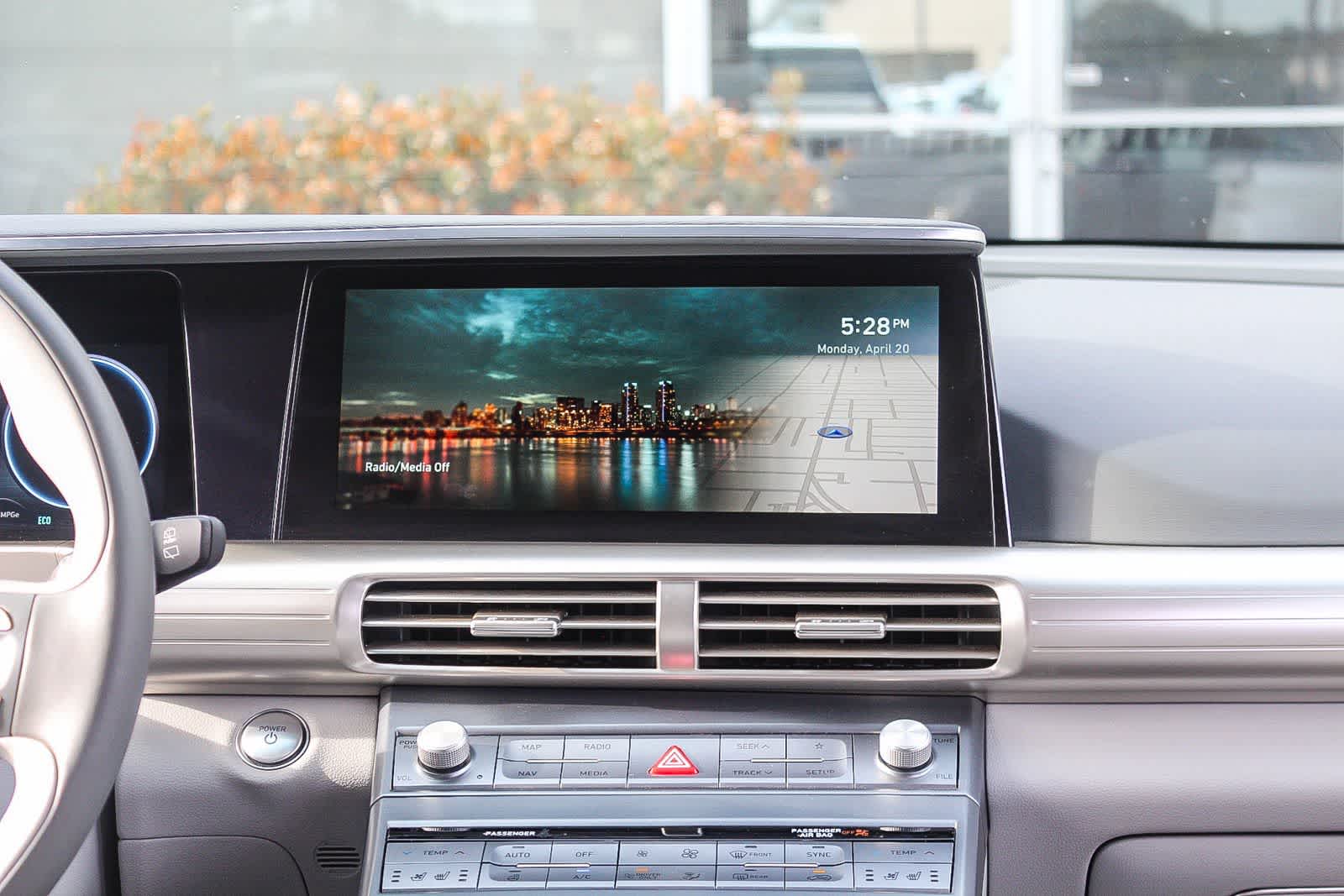 Thumbnail: 2022 Hyundai Nexo - 18