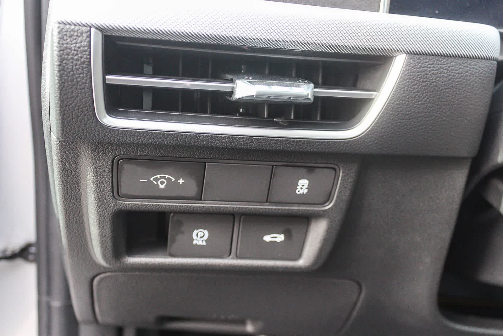 Thumbnail: 2025 Hyundai Sonata - 28