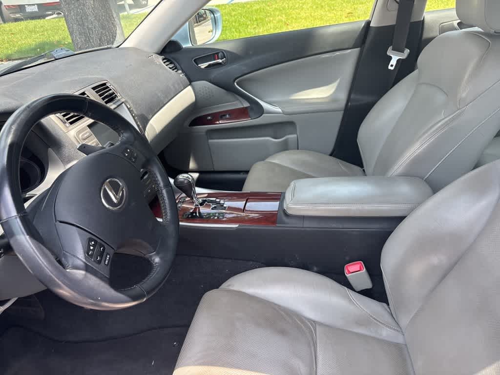 Thumbnail: 2006 Lexus IS - 22