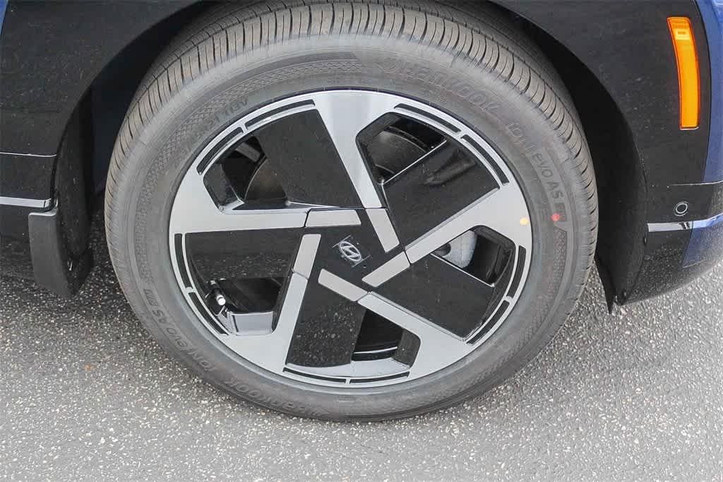 Thumbnail: 2026 Hyundai Ioniq - 11