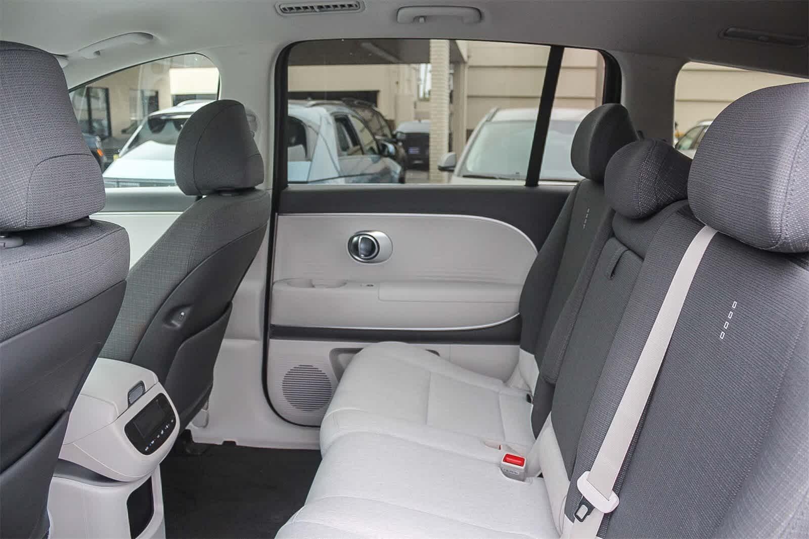 Thumbnail: 2026 Hyundai Ioniq - 24