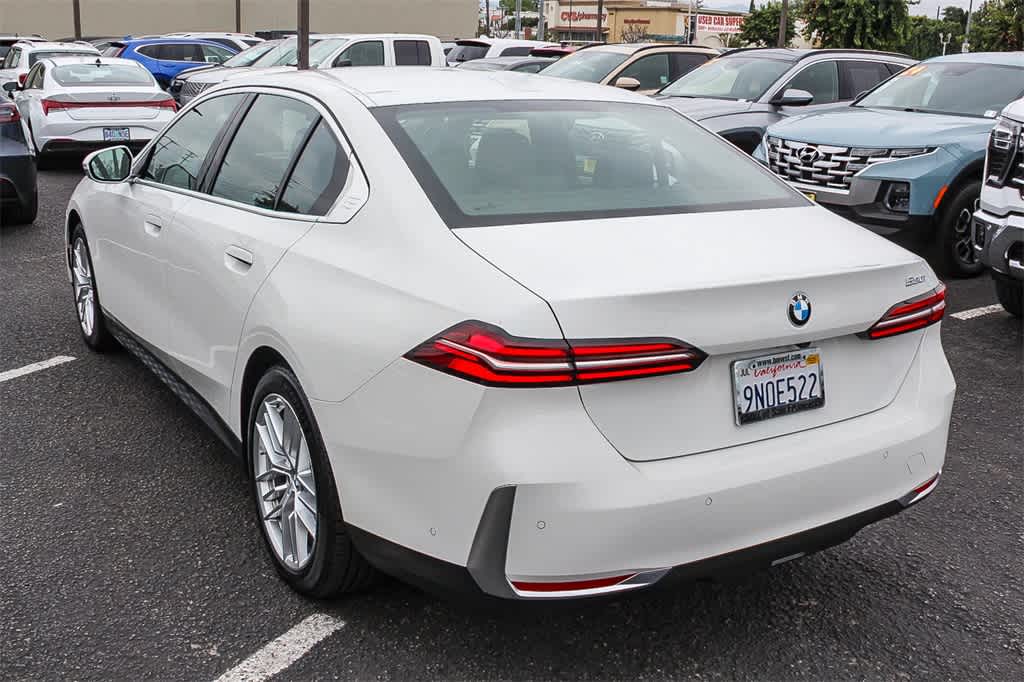 Thumbnail: 2024 BMW 5 Series - 6