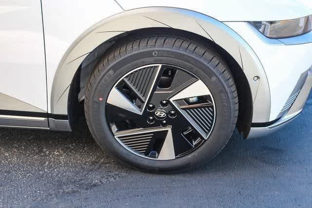 2025 Hyundai Ioniq 5 Limited 9