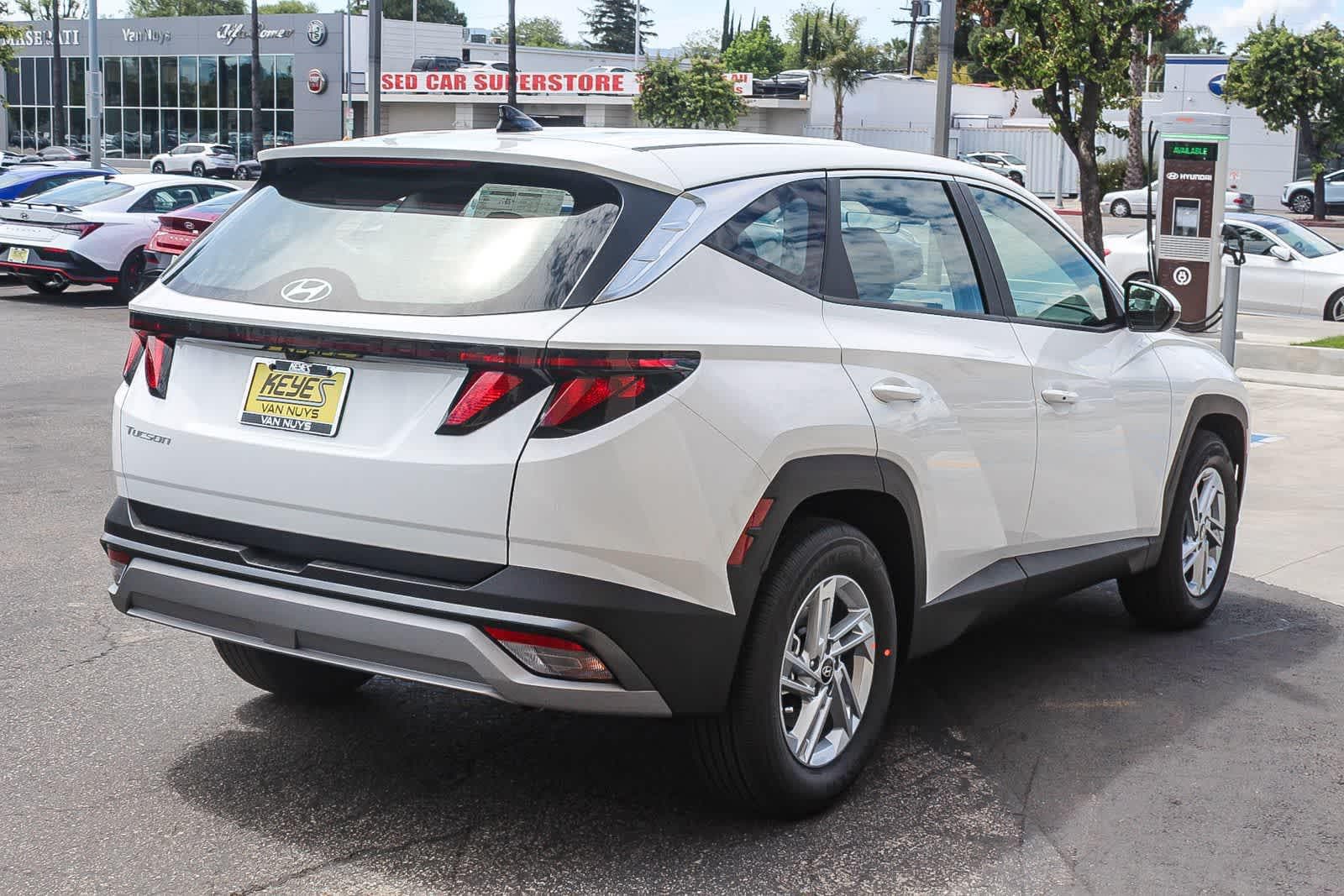 Thumbnail: 2026 Hyundai Tucson - 4