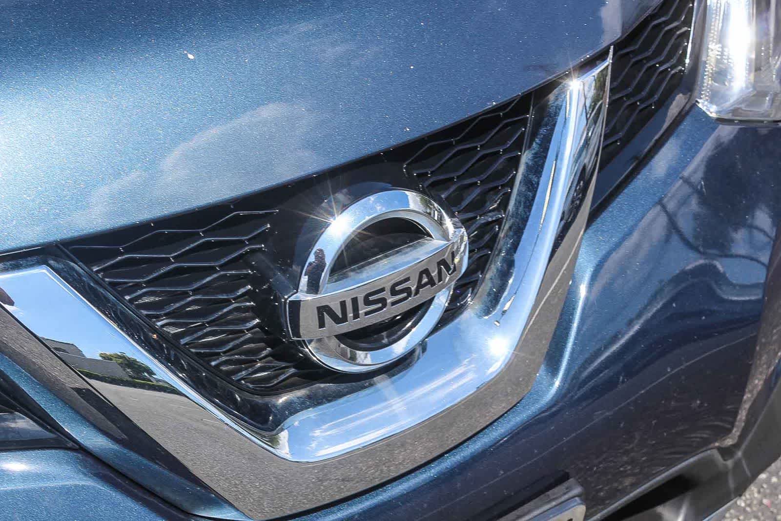 Thumbnail: 2016 Nissan Rogue - 17