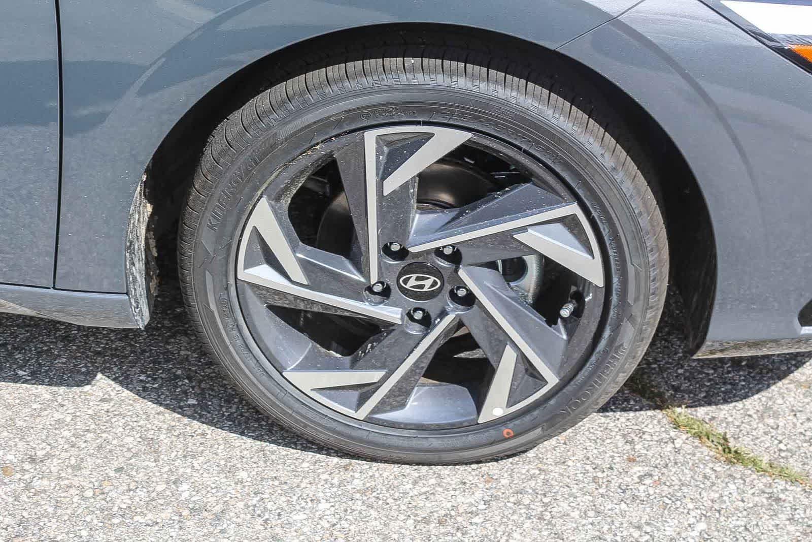 Thumbnail: 2026 Hyundai Elantra - 11