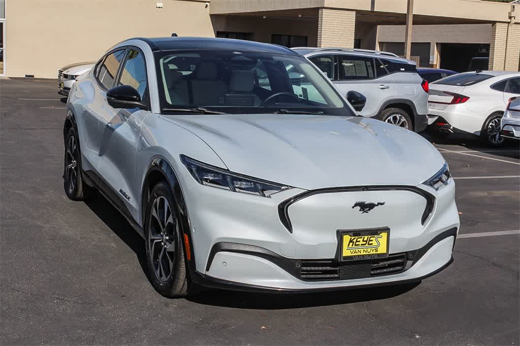 Thumbnail: 2022 Ford Mustang Mach-E - 3