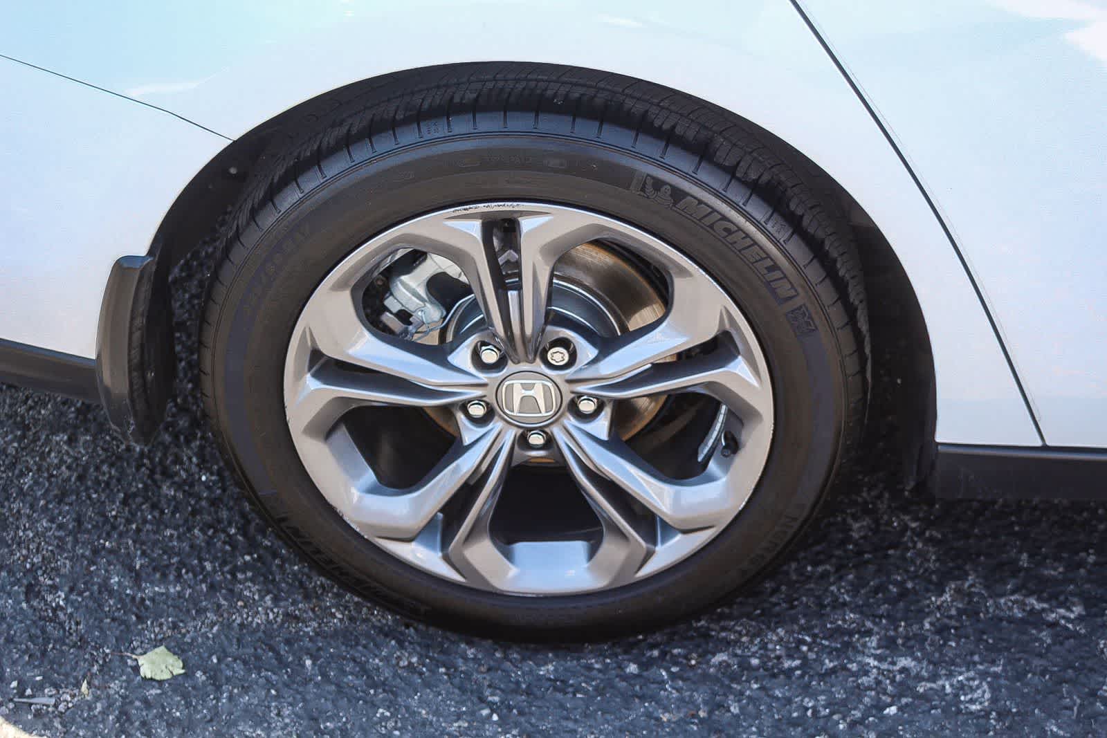 2024 Honda Accord EX - Photo 10