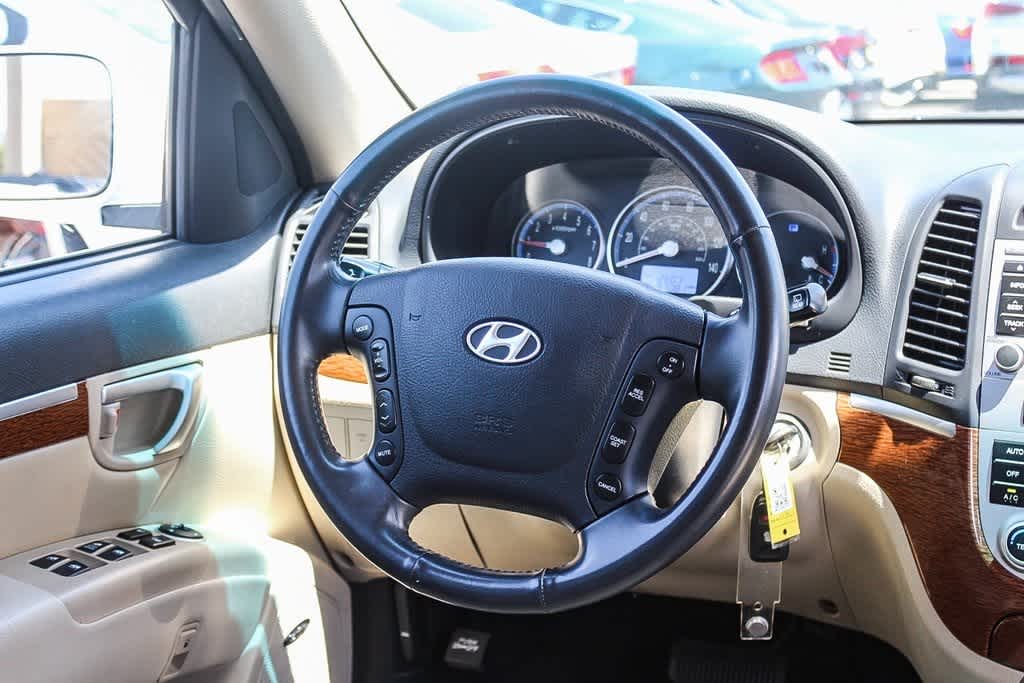 Thumbnail: 2009 Hyundai Santa Fe - 15