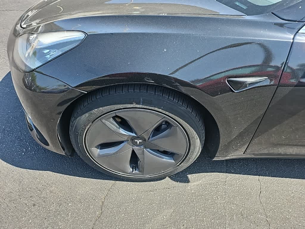 Thumbnail: 2020 Tesla Model 3 - 9