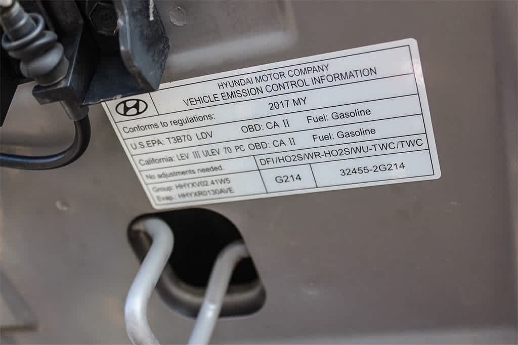 Thumbnail: 2017 Hyundai Santa Fe - 27