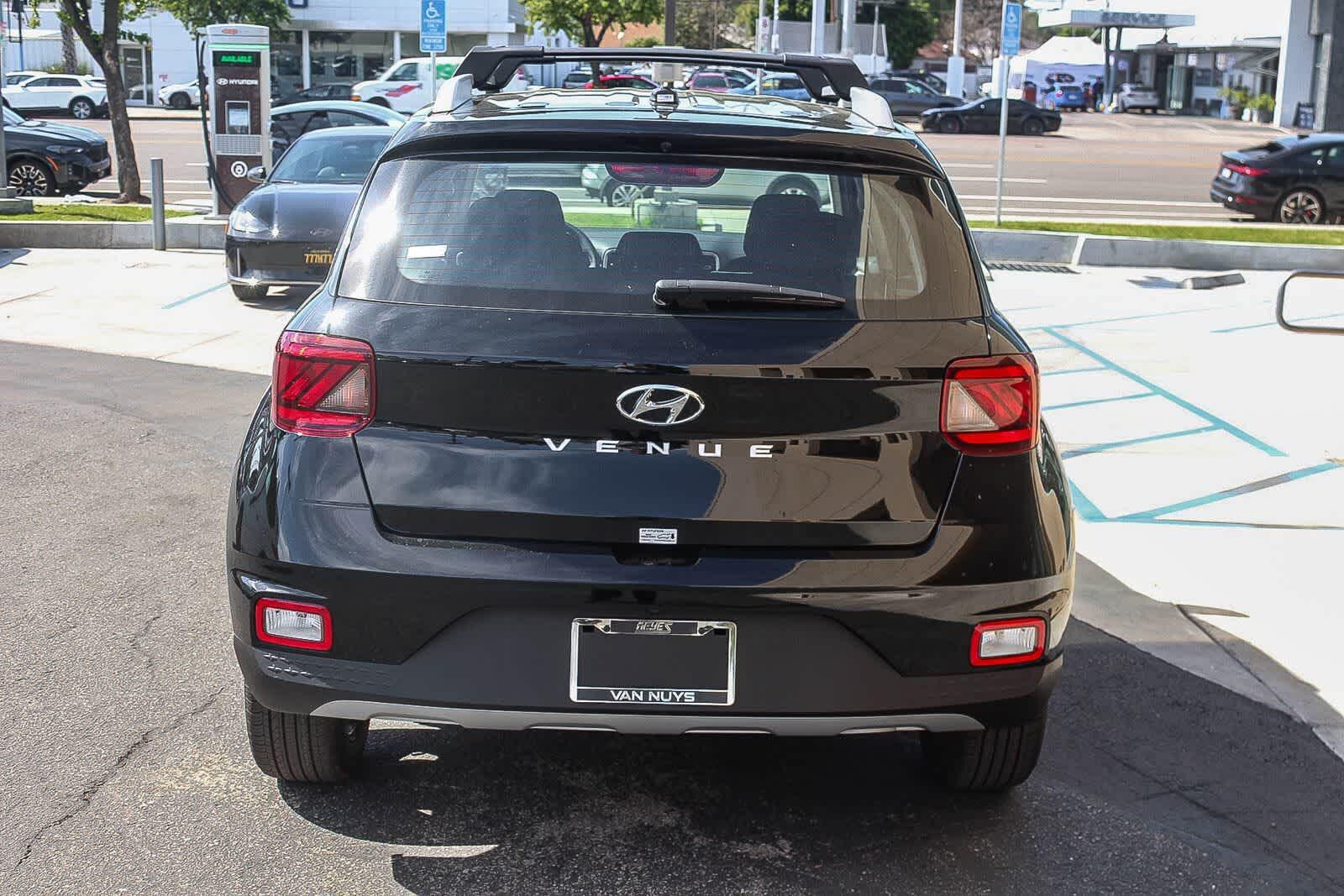 Thumbnail: 2026 Hyundai Venue - 6