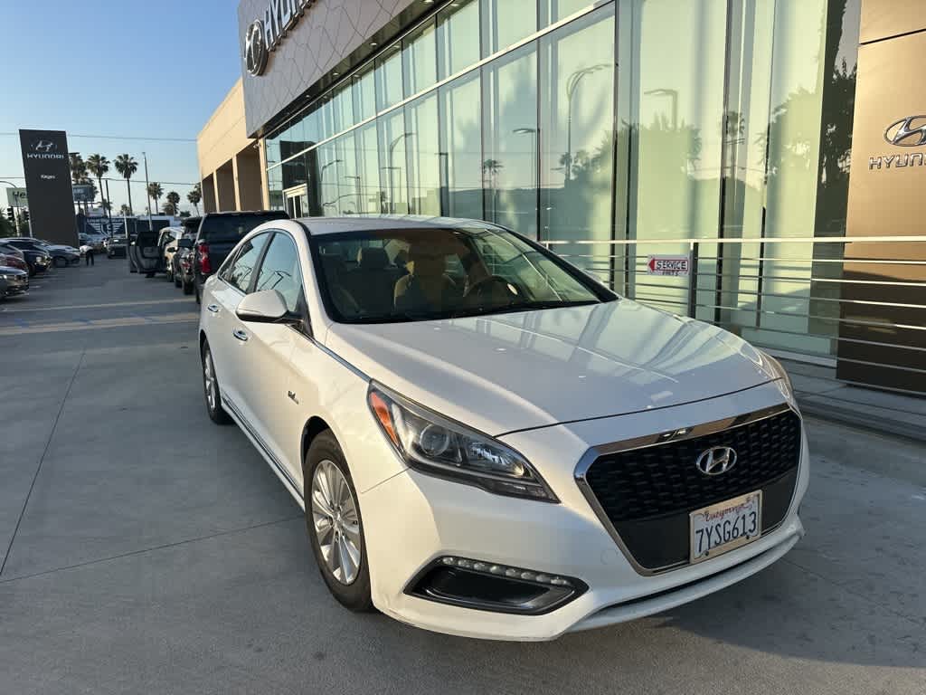 Thumbnail: 2017 Hyundai Sonata - 4