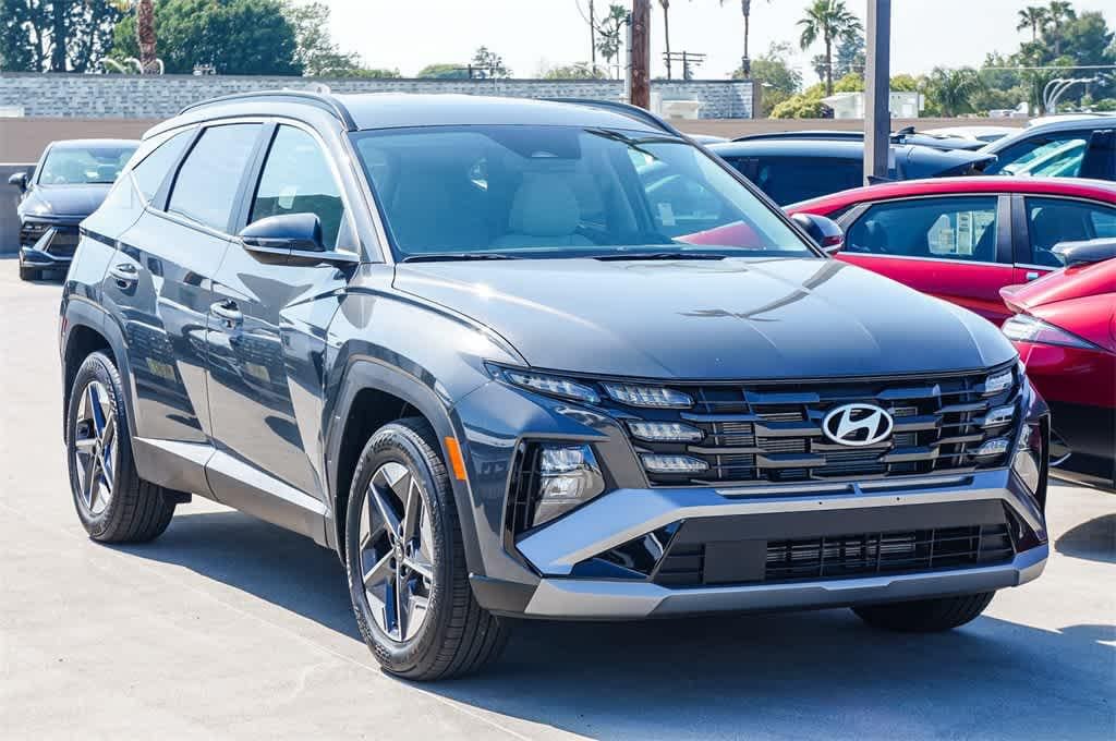 Thumbnail: 2025 Hyundai Tucson - 6