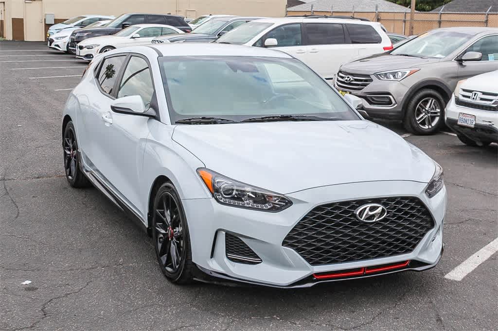 Thumbnail: 2020 Hyundai Veloster - 3