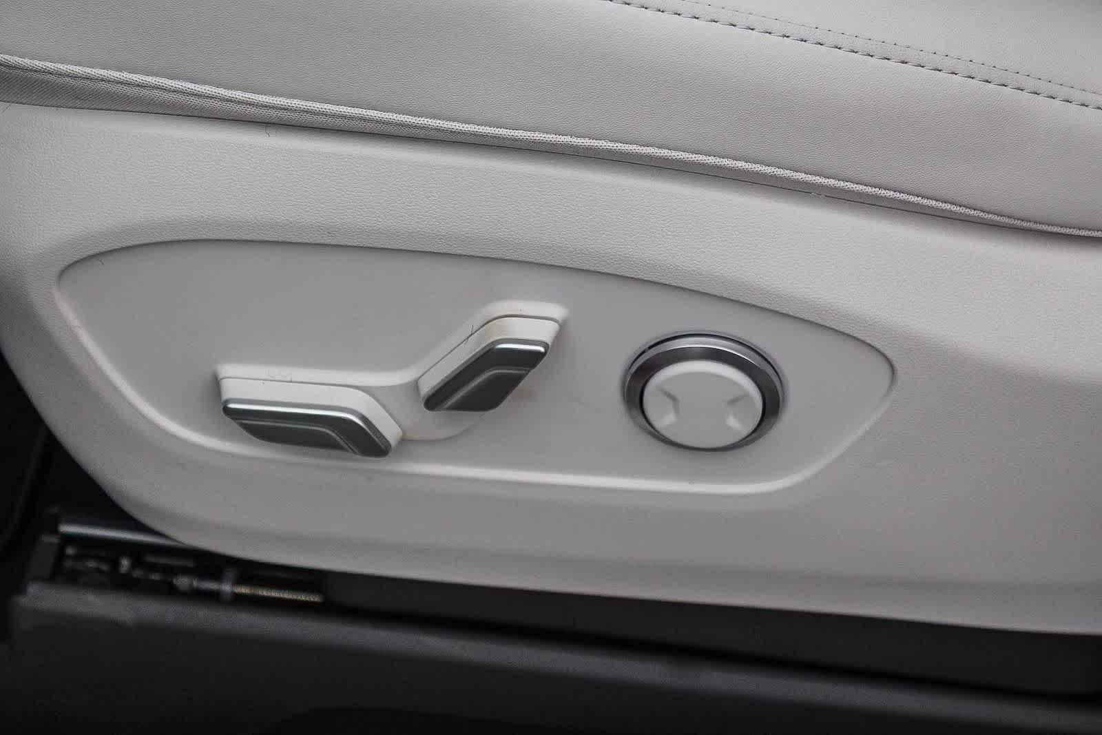 Thumbnail: 2026 Hyundai Ioniq - 27