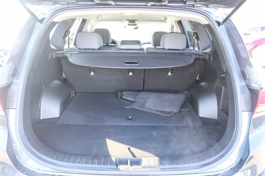 Thumbnail: 2022 Hyundai Santa Fe - 31