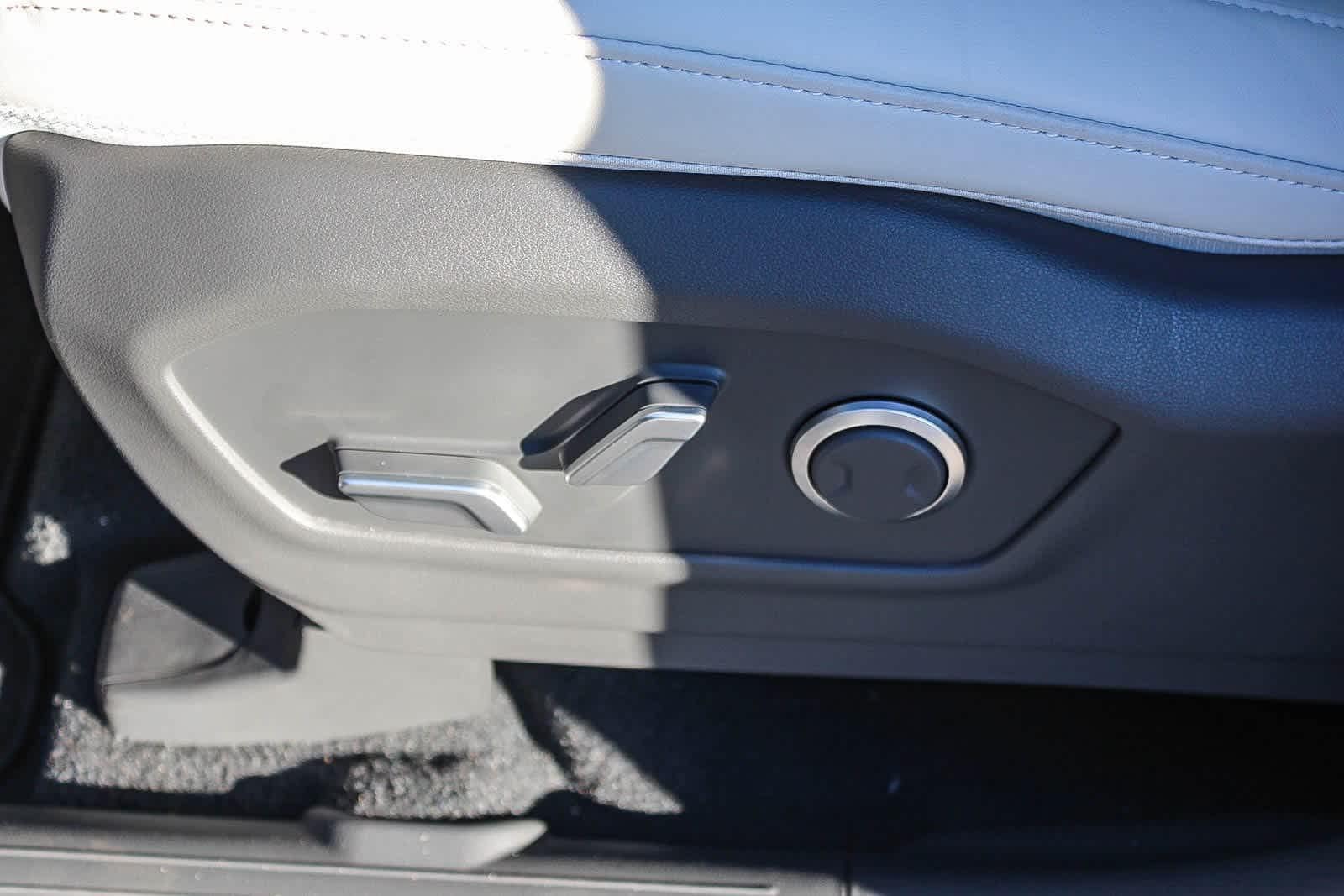 Thumbnail: 2026 Hyundai Santa Fe - 27