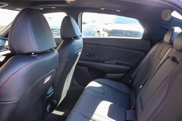 Thumbnail: 2025 Hyundai Elantra - 20