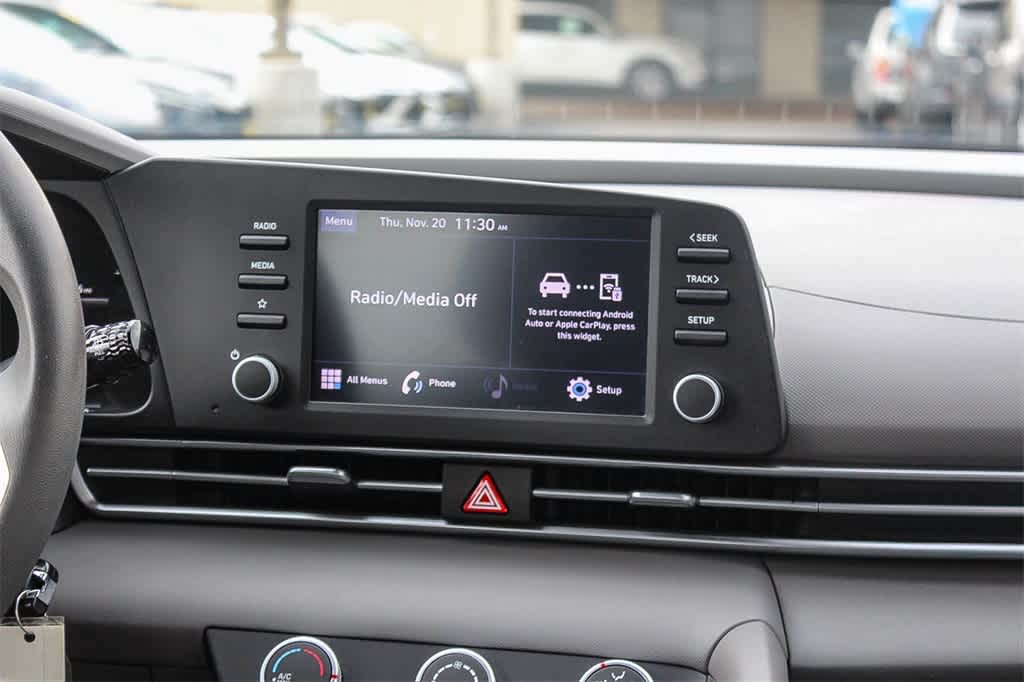 Thumbnail: 2023 Hyundai Elantra - 18