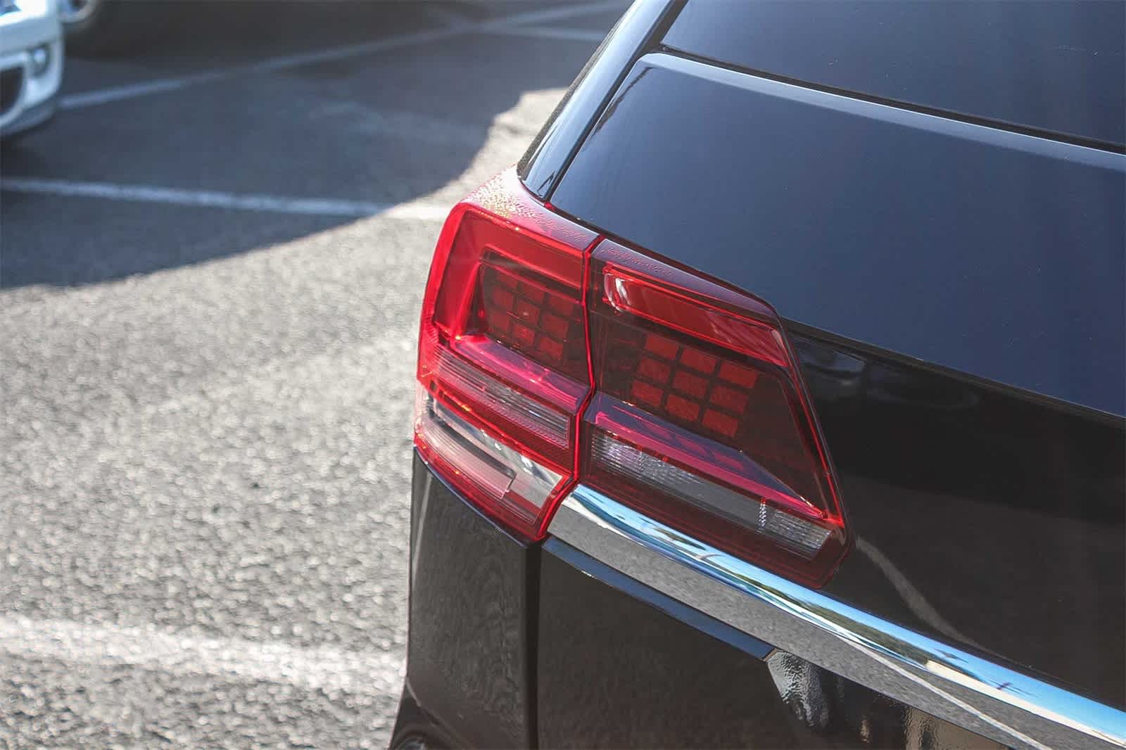 Thumbnail: 2018 Volkswagen Atlas - 8