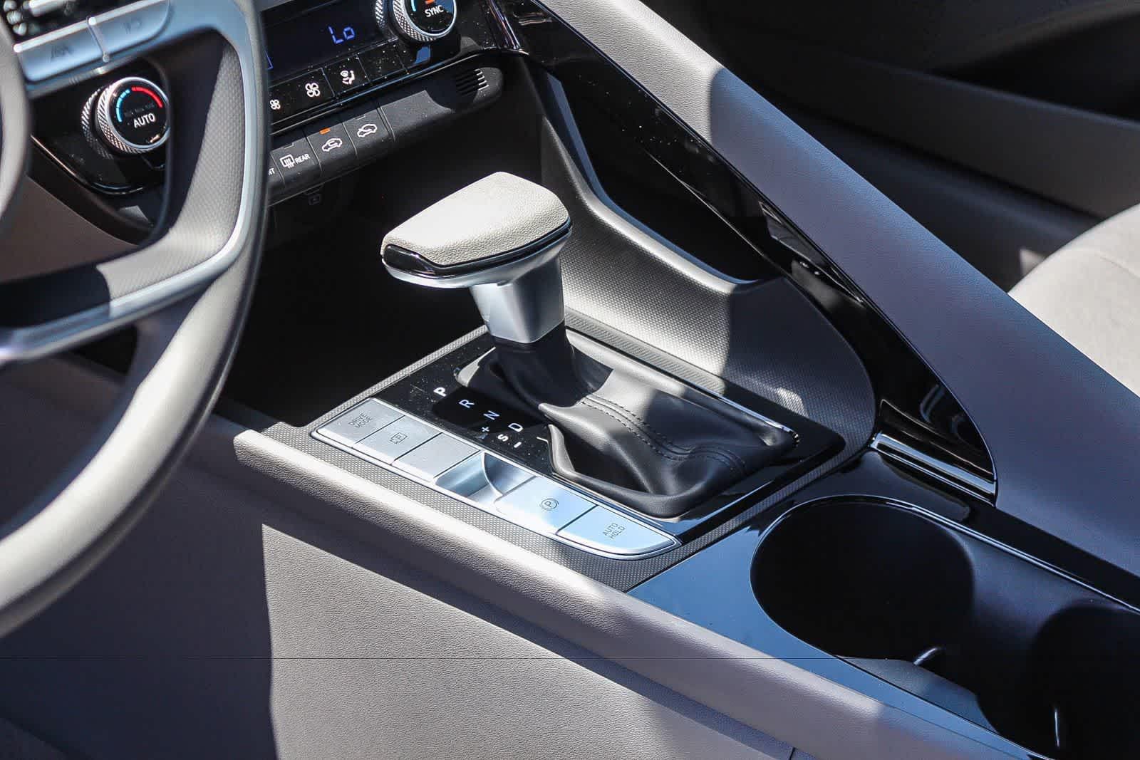 Thumbnail: 2026 Hyundai Elantra - 24