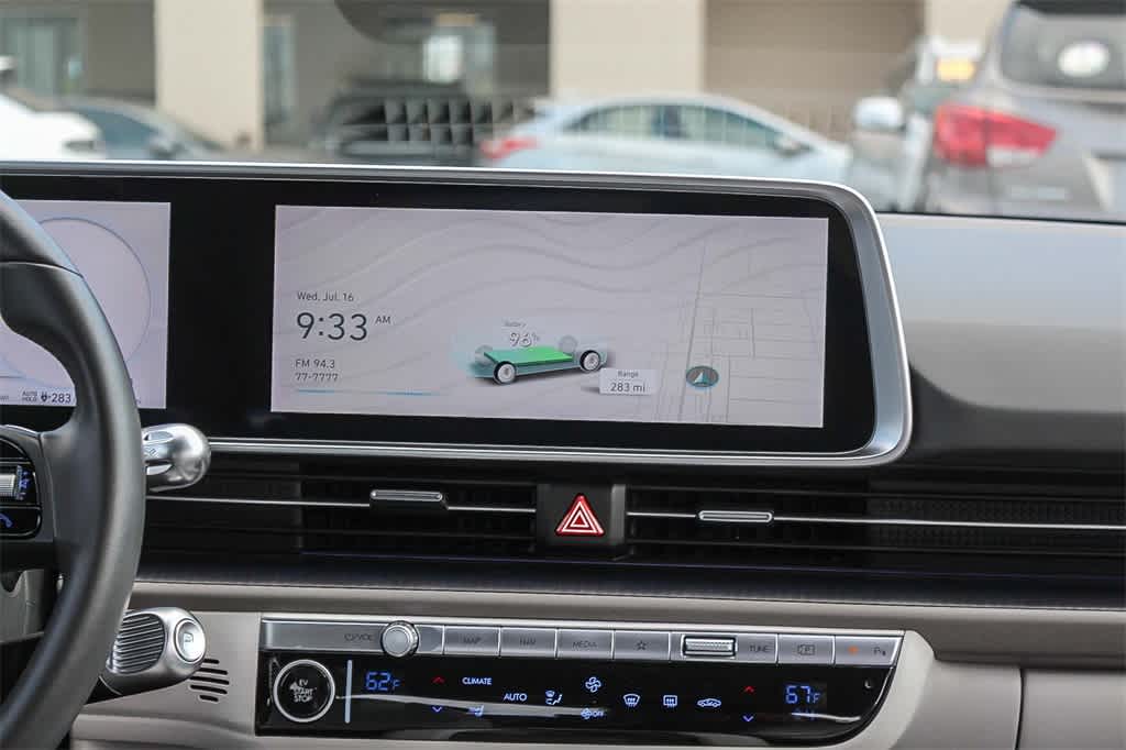 Thumbnail: 2023 Hyundai Ioniq 6 - 14