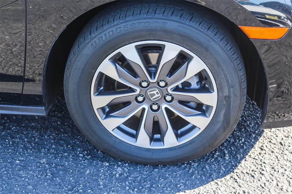 Thumbnail: 2022 Honda Odyssey - 13