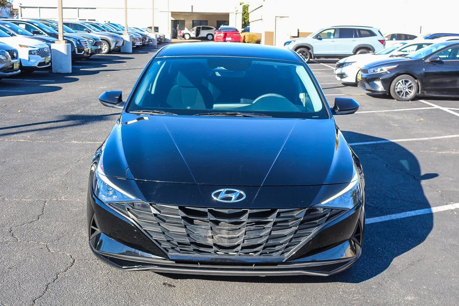 Thumbnail: 2023 Hyundai Elantra - 2