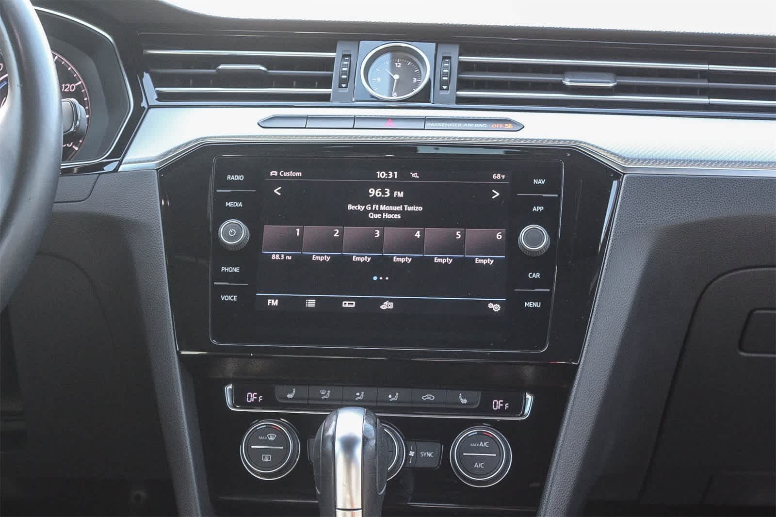 Thumbnail: 2019 Volkswagen Arteon - 18