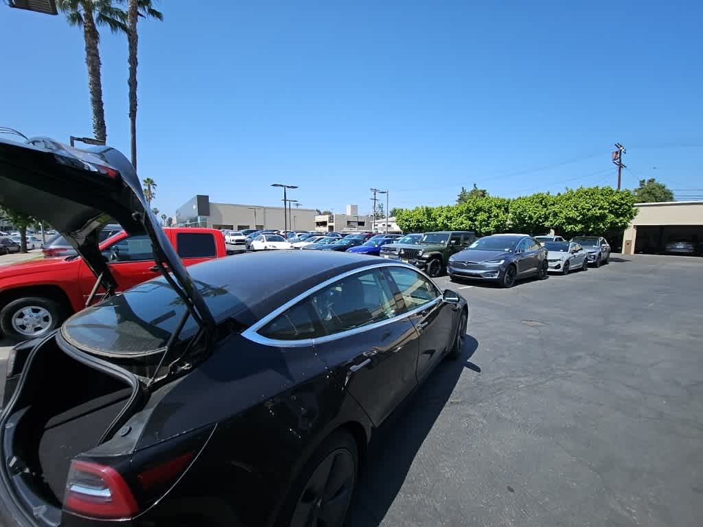 Thumbnail: 2020 Tesla Model 3 - 25