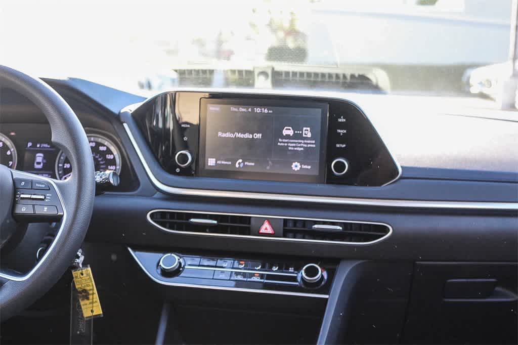 Thumbnail: 2023 Hyundai Sonata - 16