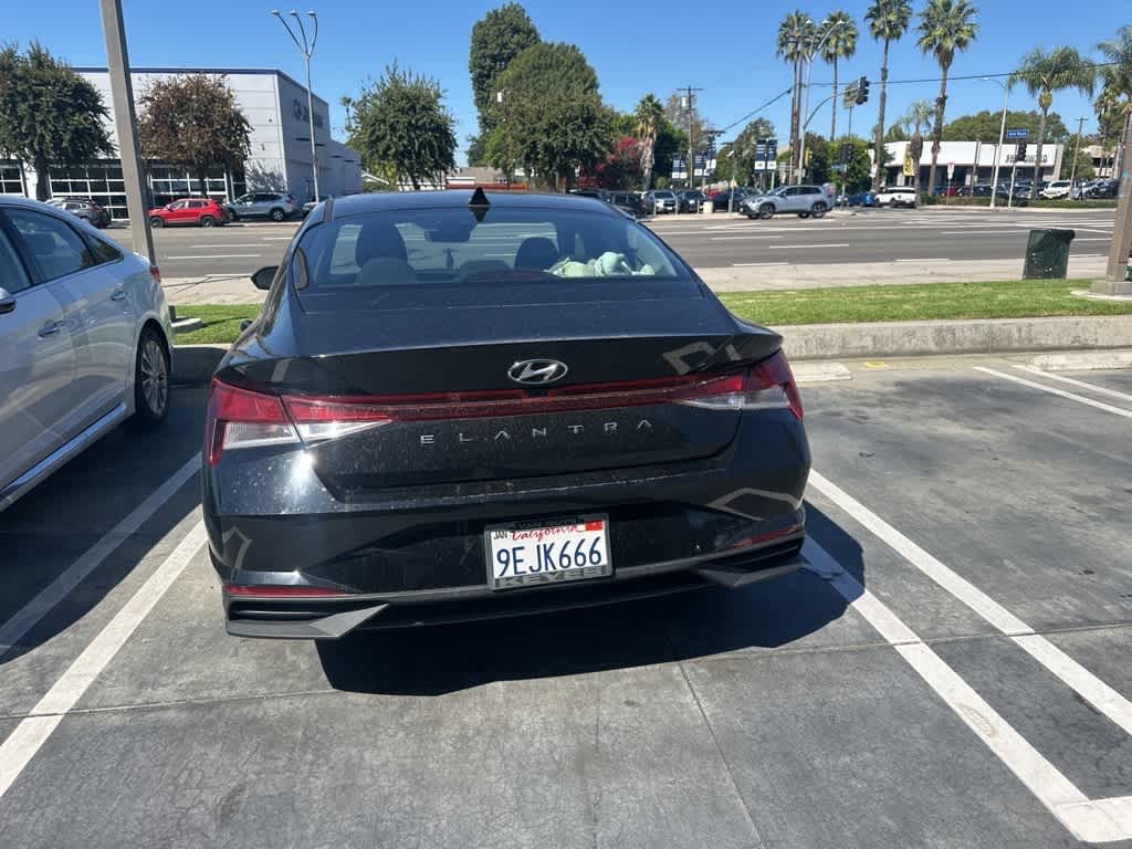 Thumbnail: 2023 Hyundai Elantra - 7