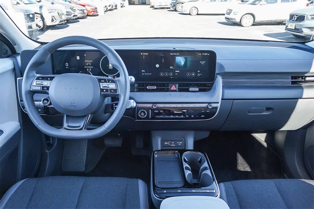 Thumbnail: 2025 Hyundai Ioniq 5 - 14