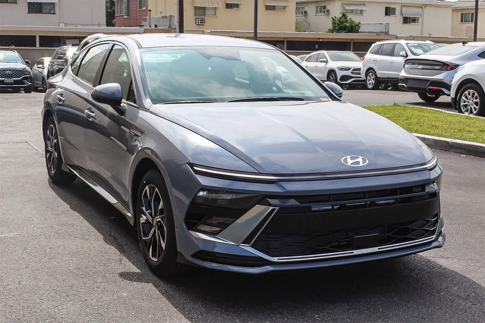 Thumbnail: 2025 Hyundai Sonata - 3