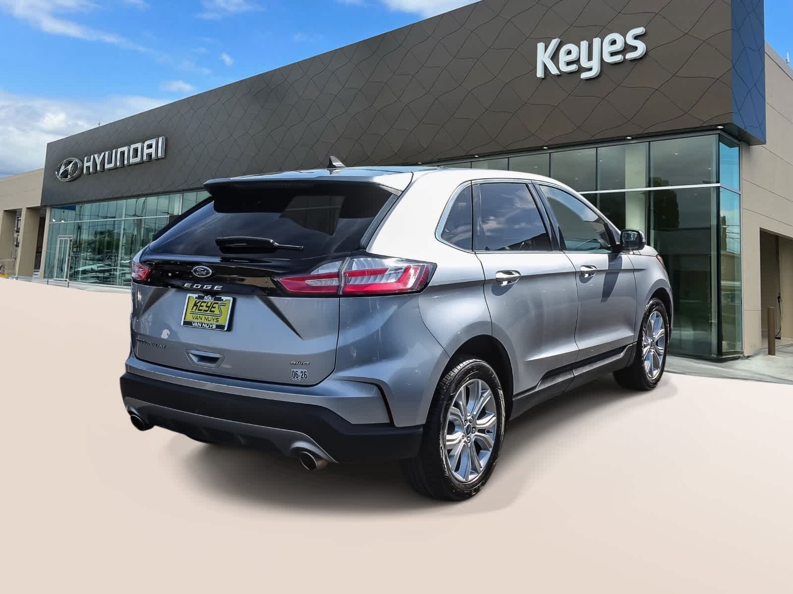 Thumbnail: 2022 Ford Edge - 4