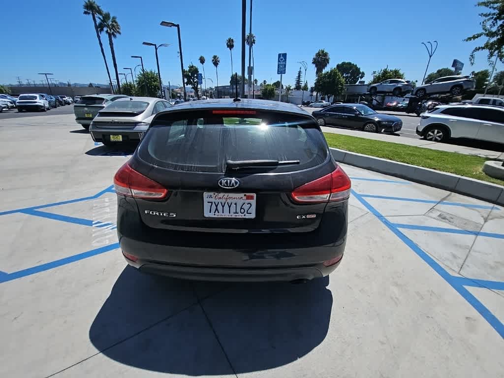 Thumbnail: 2015 Kia Forte - 7
