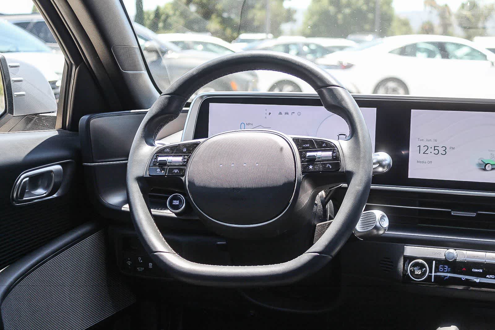 Thumbnail: 2023 Hyundai Ioniq 6 - 19