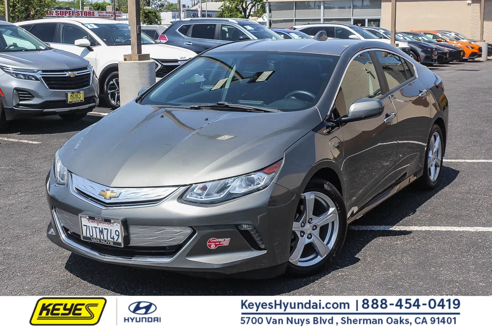 2017 Chevrolet Volt LT -
                  Van Nuys, CA